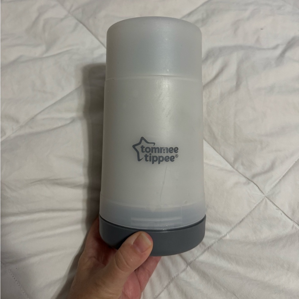 Tommie tippee closer to nature bottle and food warmer.